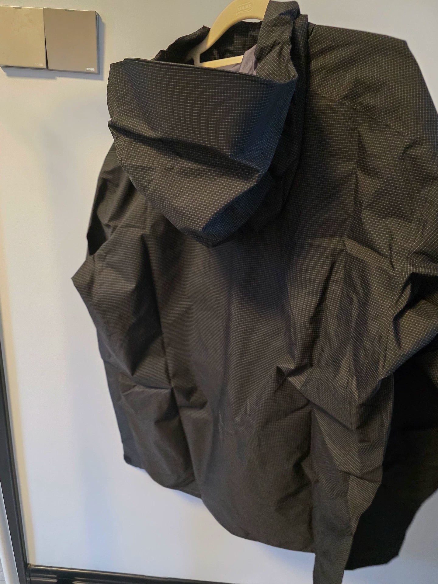 ARC'TERYX Alpha Lightweight Jacket