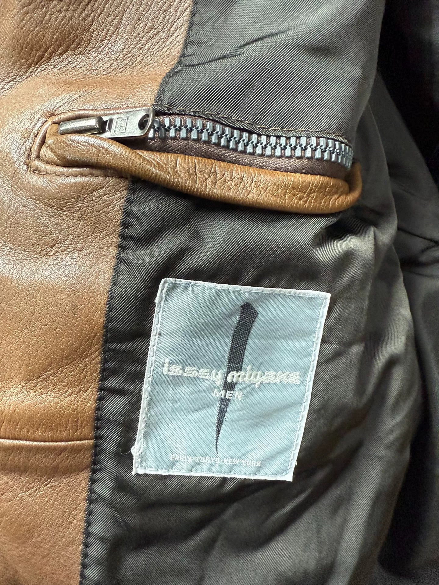 brown leather jacket with removable collar