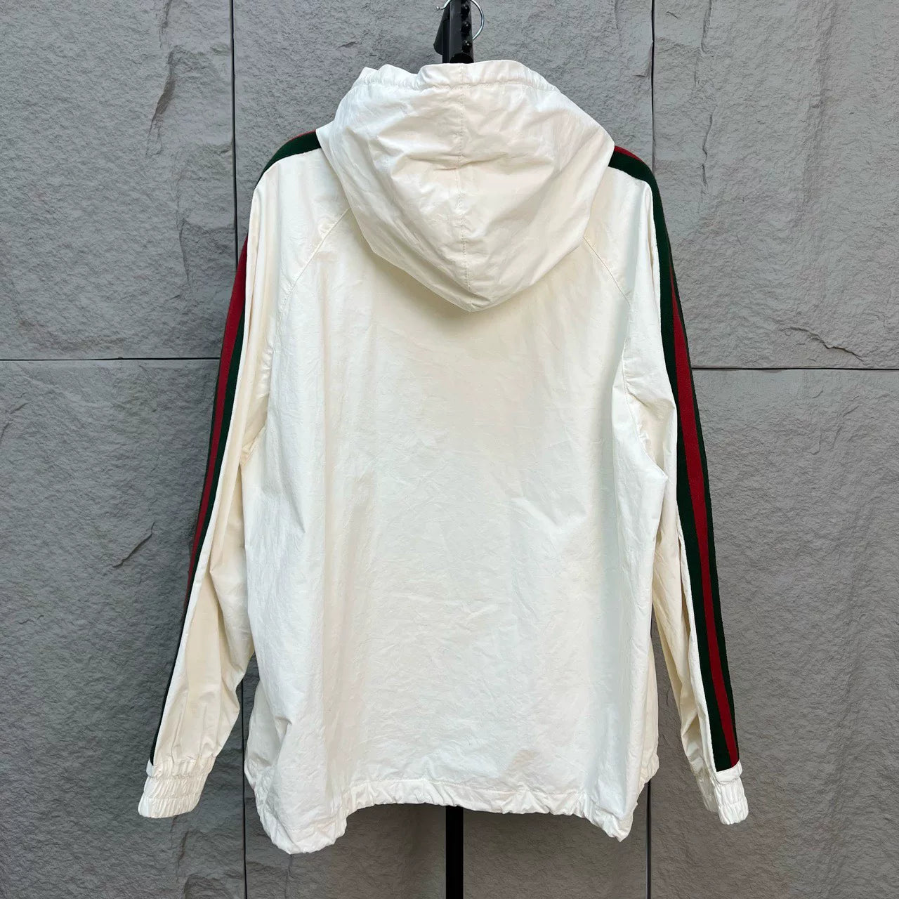 gucci hooded windbreaker with red green belt