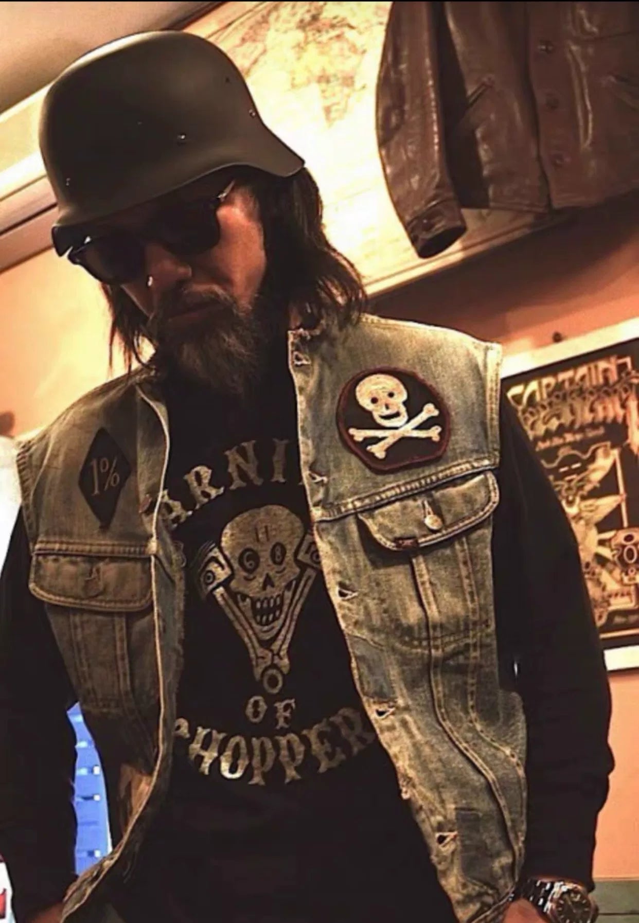Freewheelers Piston Skull Long Sleeve