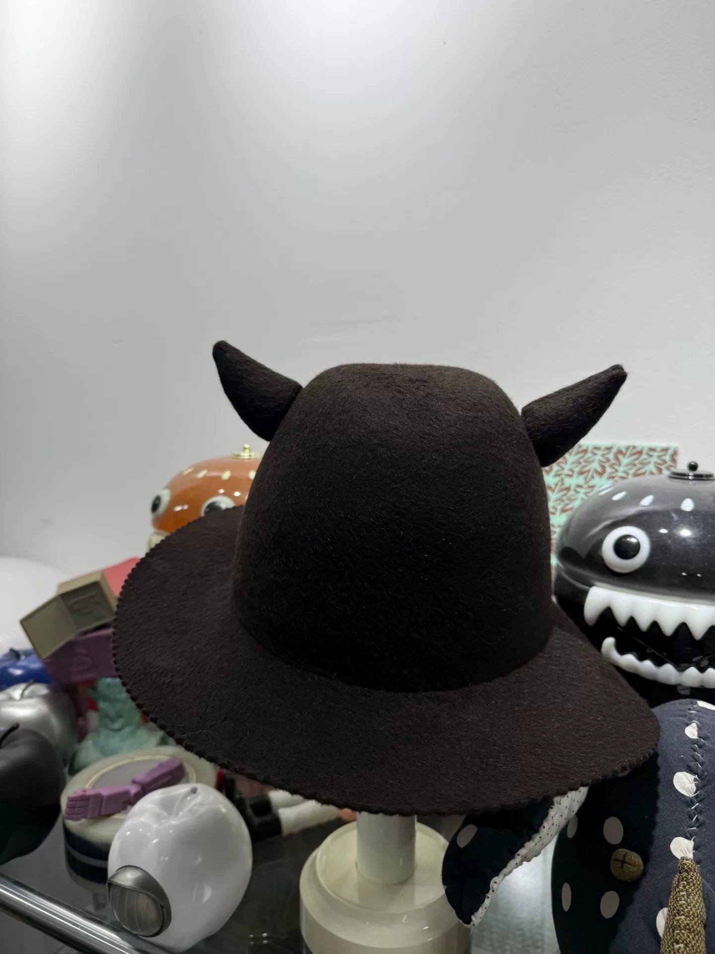 UNDERCOVER Horned Top Hat
