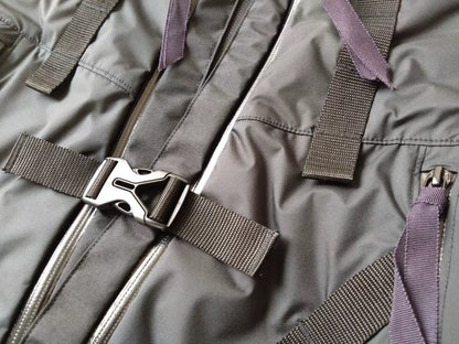 Multifunctional Outdoor Vest for Adventurers