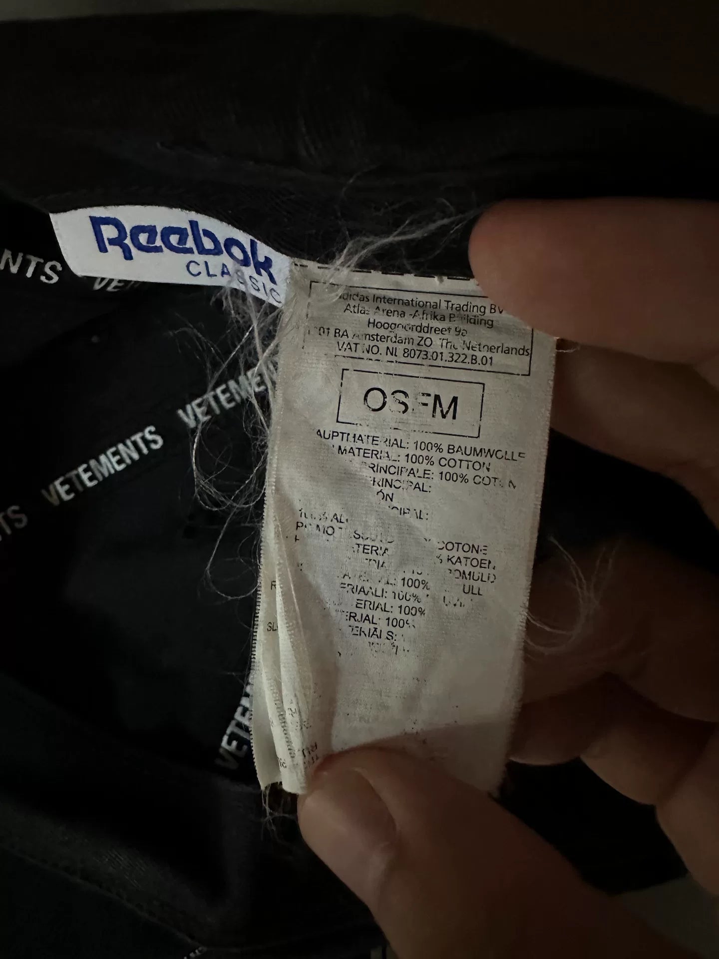 vetements anti-war logo cap