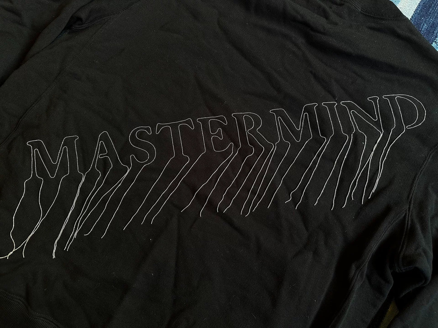 mastermind world embroidered crewneck sweatshirt