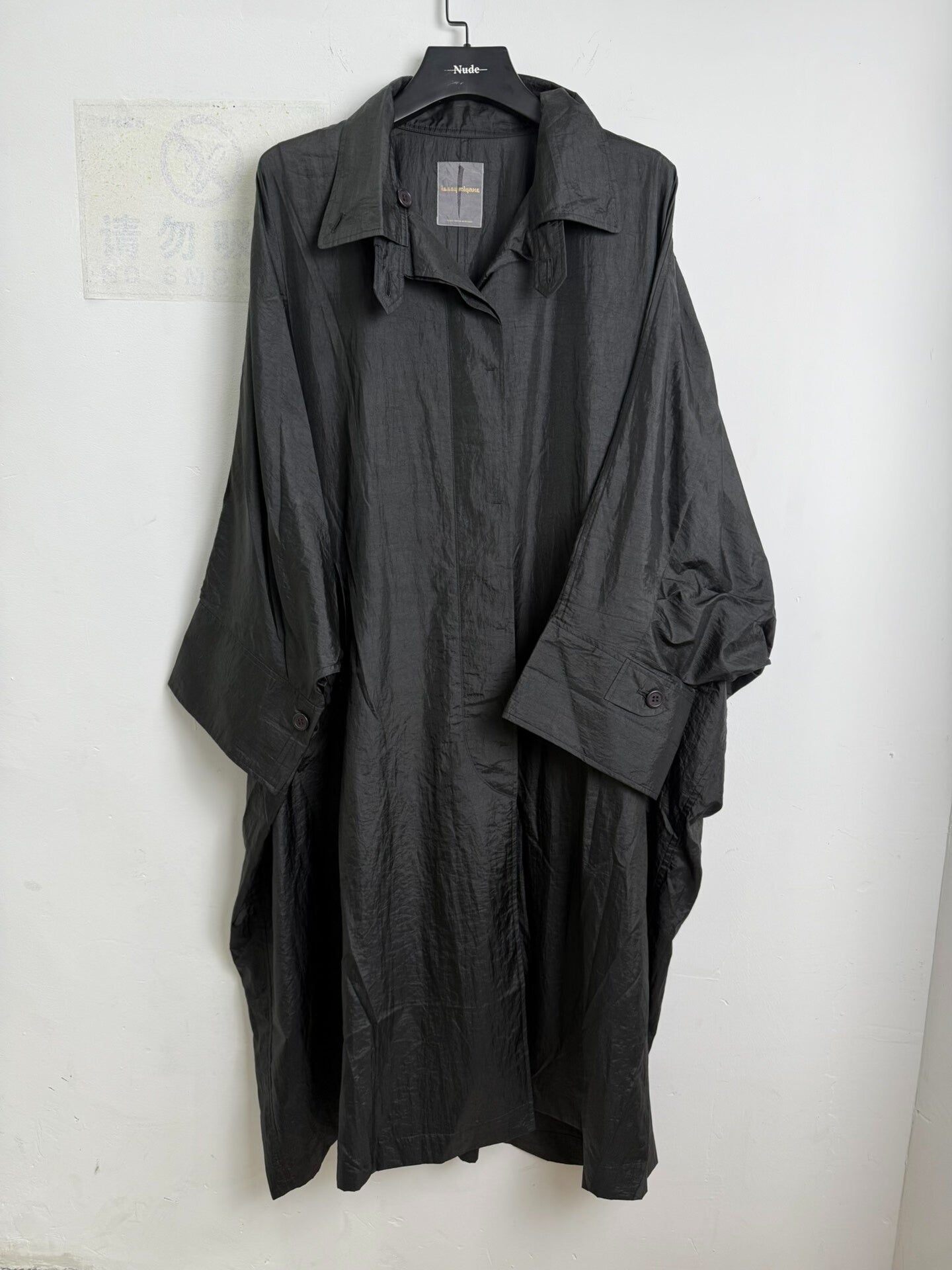 issey miyake 80s oversized black coat
