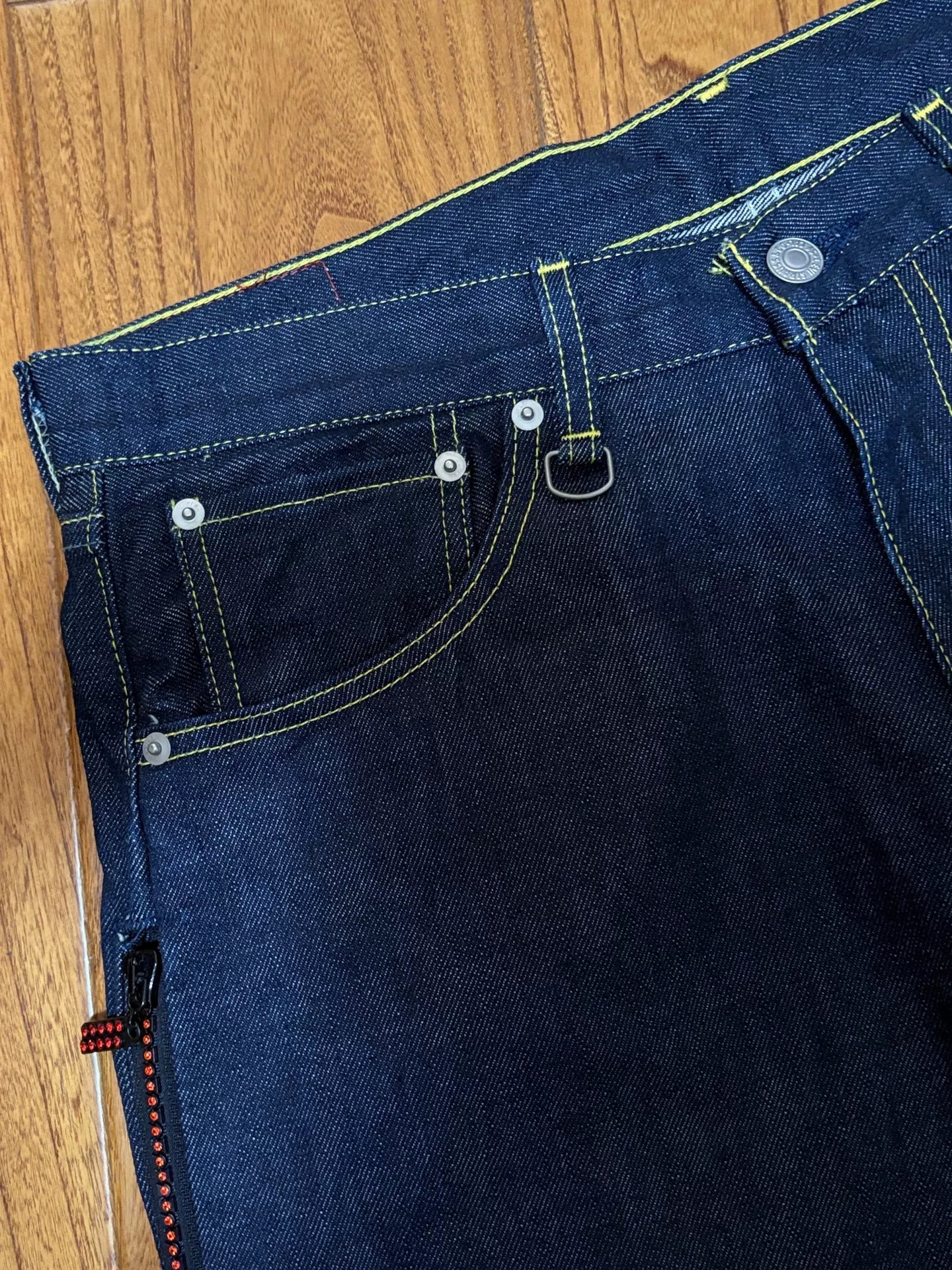 Levi's Fenom Disco Red Diamond Jeans