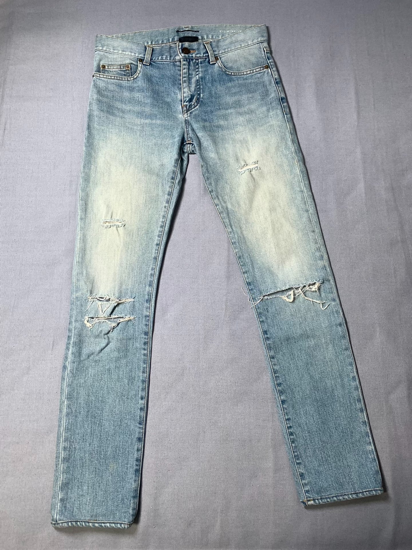 Saint Laurent D02 Ripped Slim Low-Waist Jeans