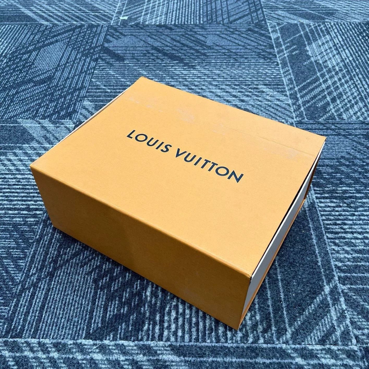 Louis Vuitton Trainer Maxi Sneakers Size 42