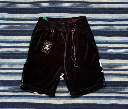 mastermind japan velvet skull graffiti shorts