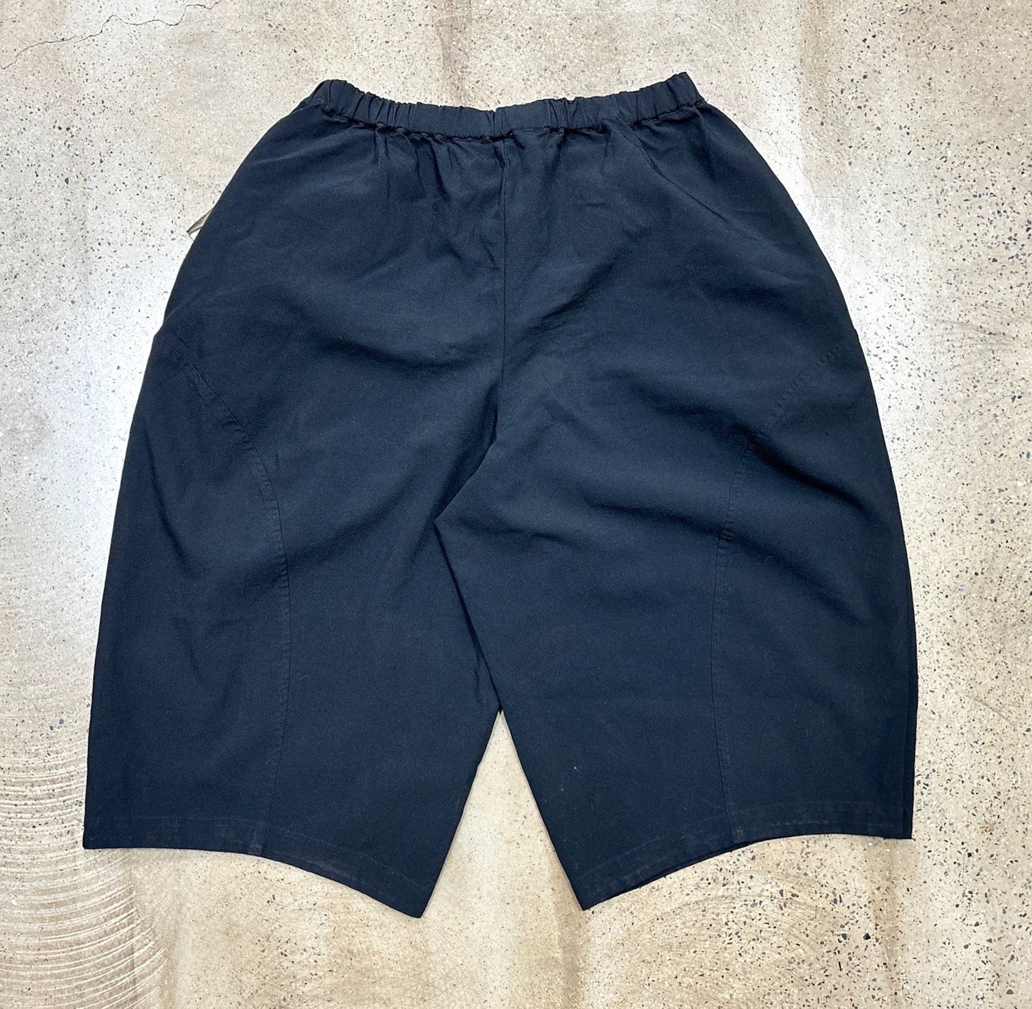 CDG Comme Des Garçons Black Wide-Leg Cropped Pants