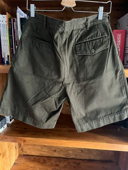 olive green casual shorts for summer wear