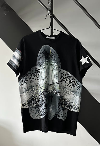 Givenchy Orchid T-Shirt for Oversized Wear
