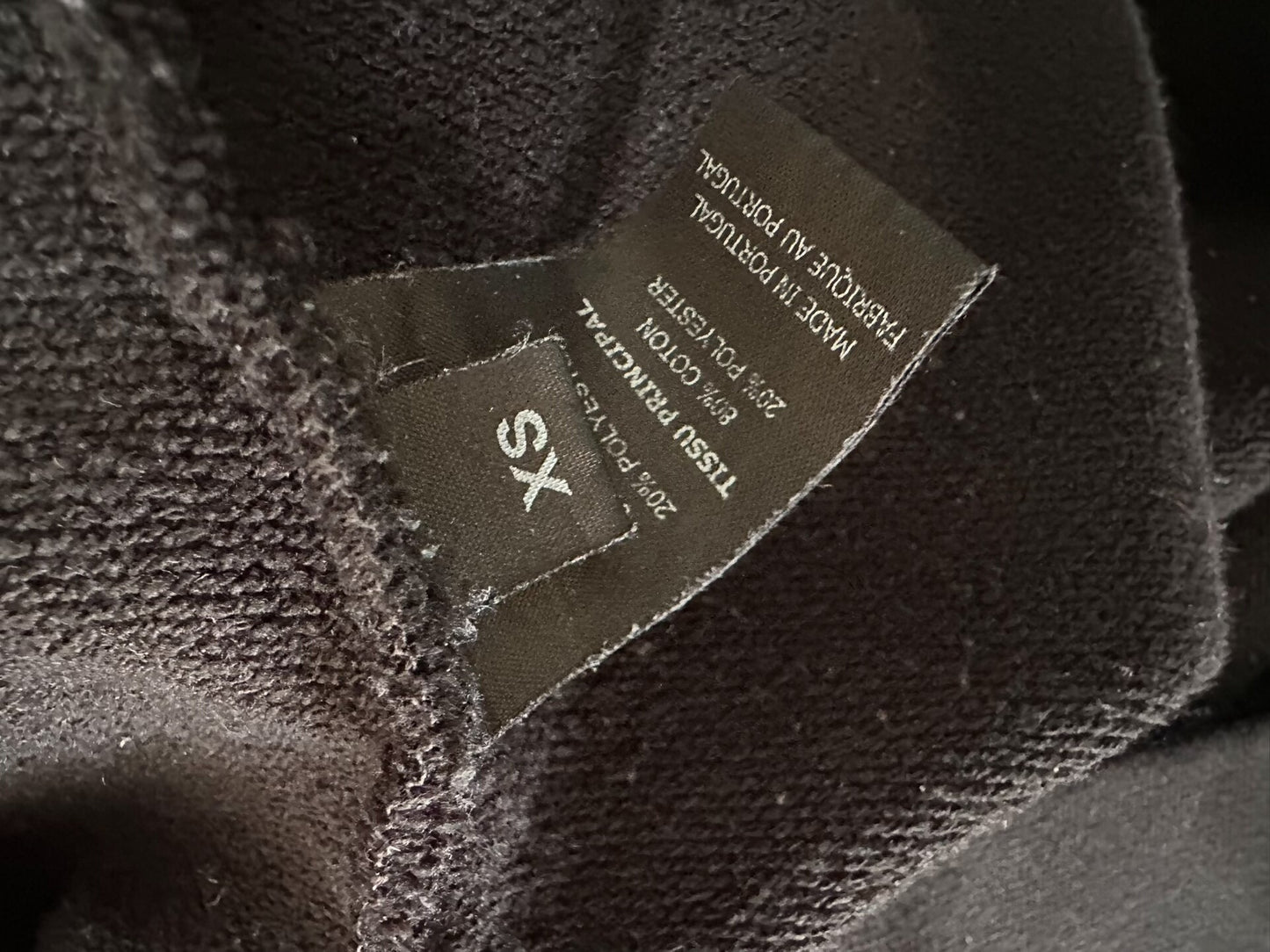 vetements mislaid skull hoodie