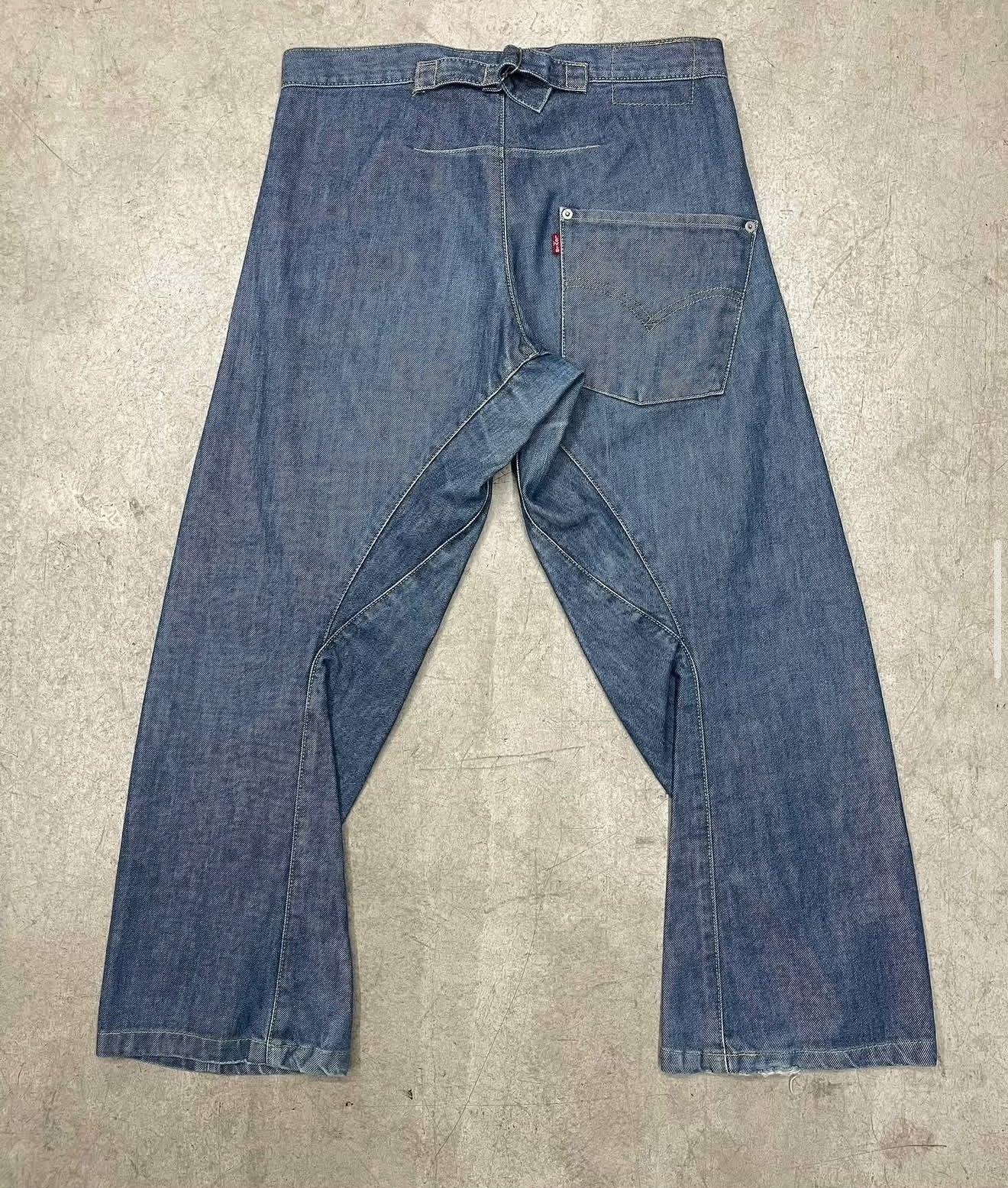 Vintage Levi's 2000s Engineered Indigo Jeans