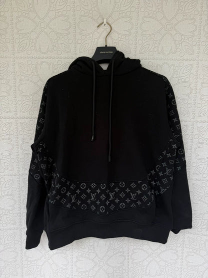 louis vuitton black hoodie with logo design