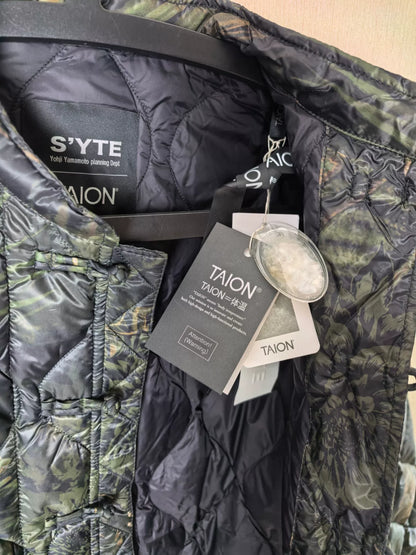 Yohji Yamamoto Floral Pattern Down Jacket