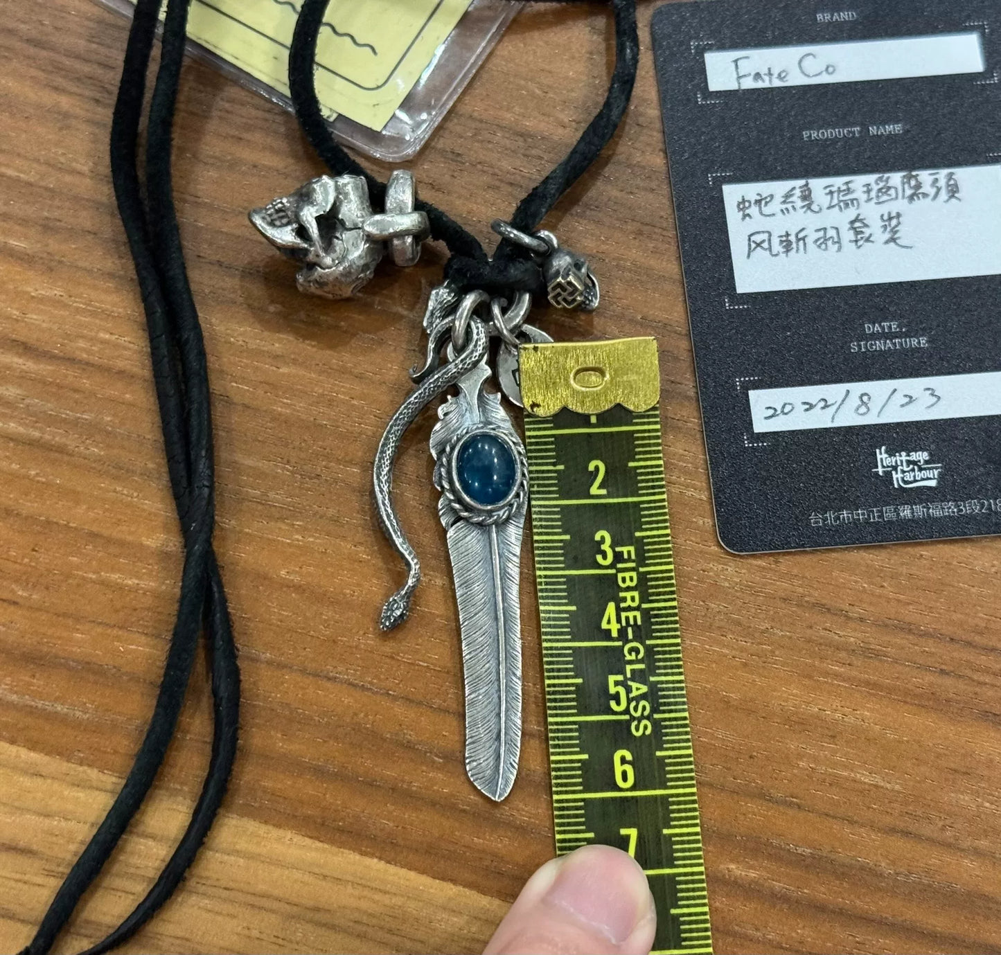 Fate.Co Agate Feather Skull Pendant Necklace