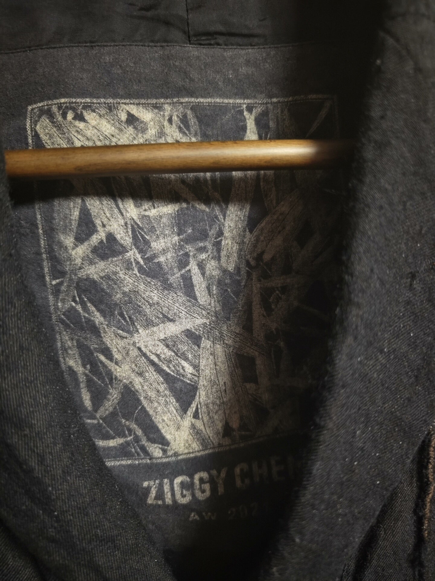 Ziggy Chen 21AW Black Distressed Wool Blazer
