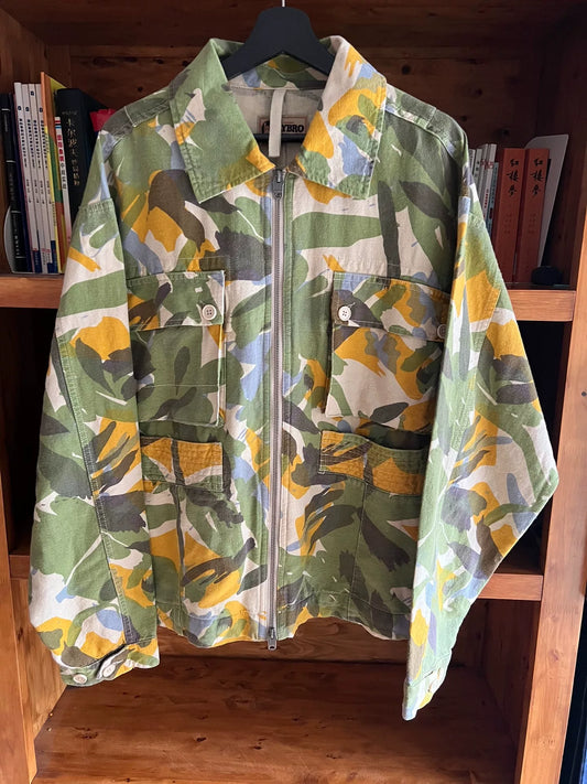 camouflage military hooded jacket with four pockets