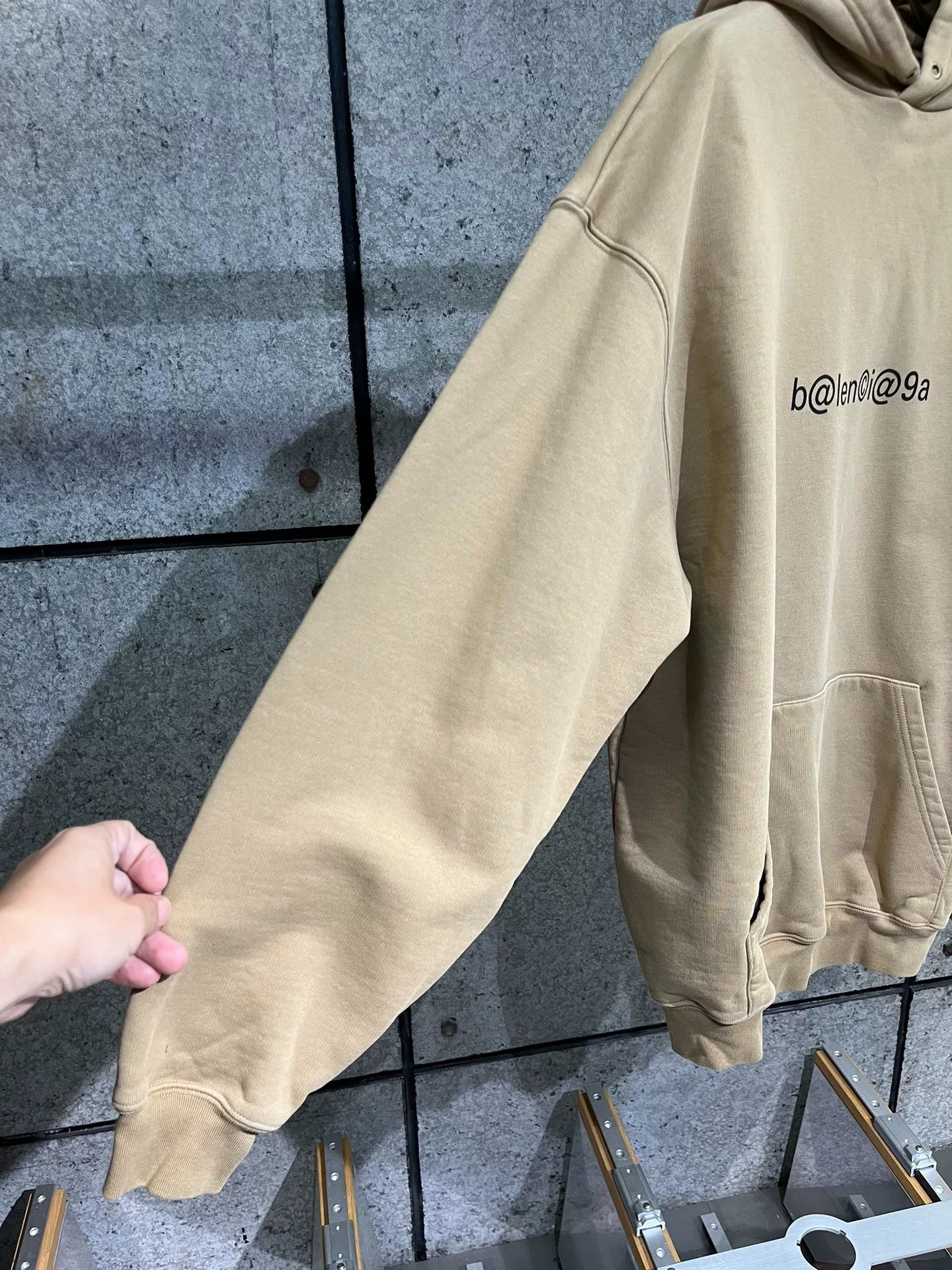 Balenciaga Beige Mailbox Hoodie S