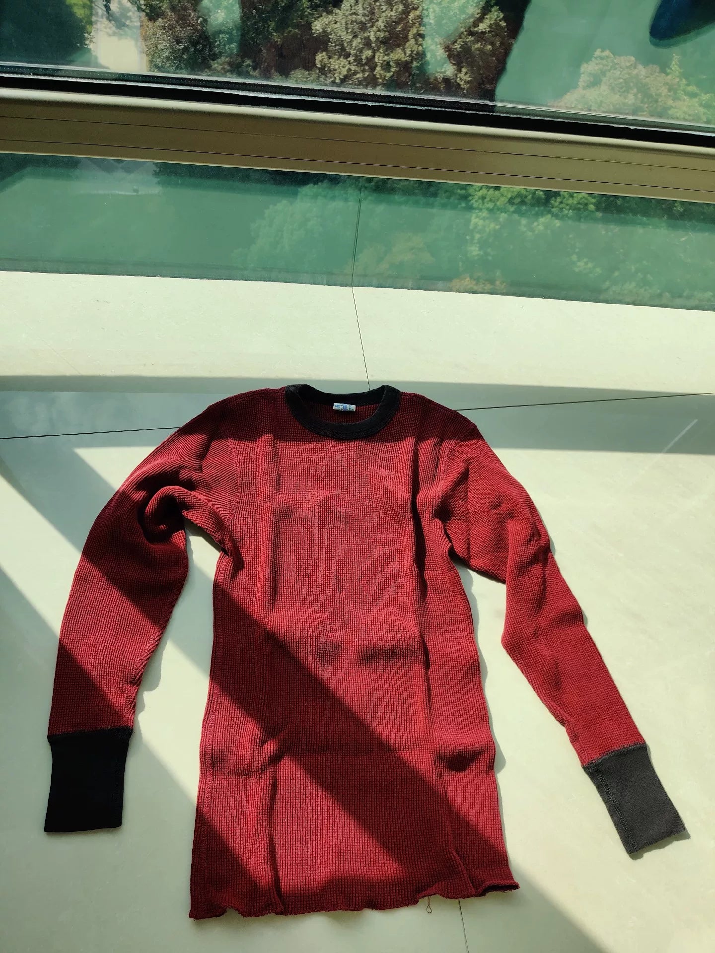 bootleggers waffle skull long sleeve top