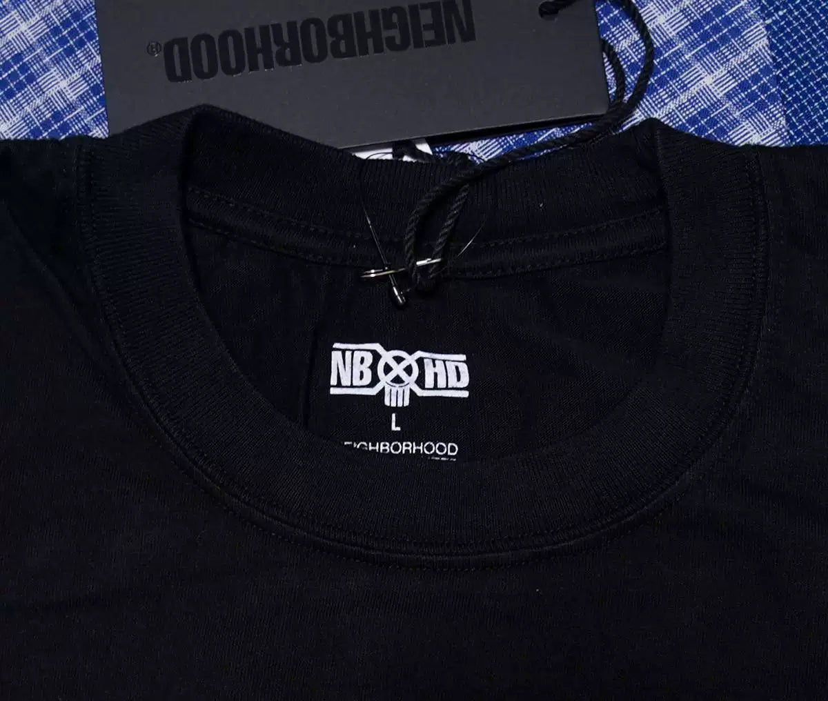 bounty hunter neighborhood long sleeve tee