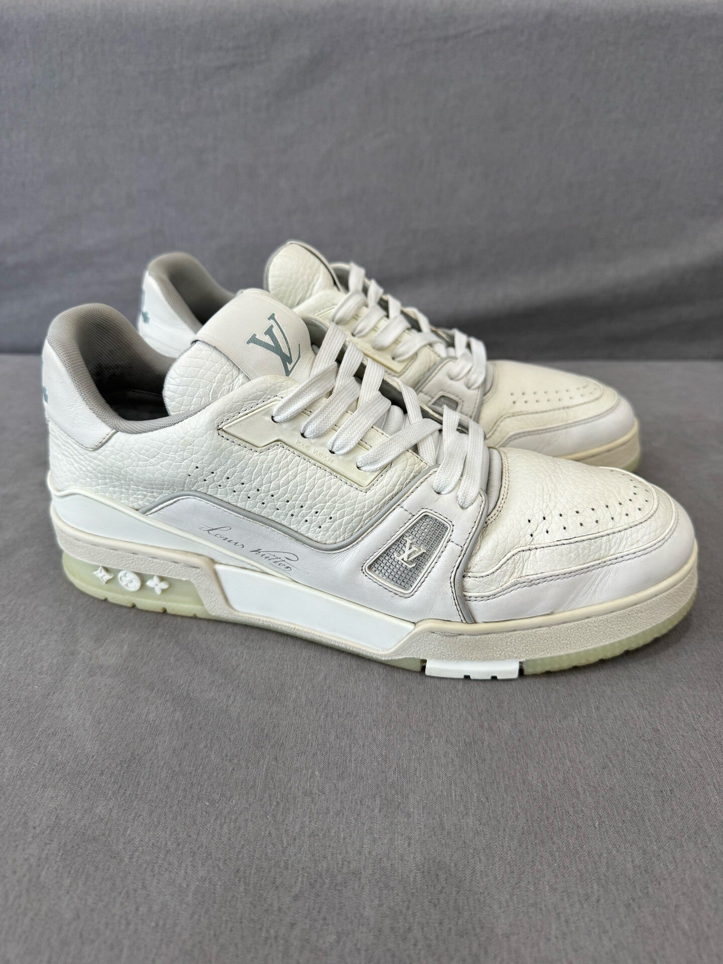 louis vuitton trainer shoes in white