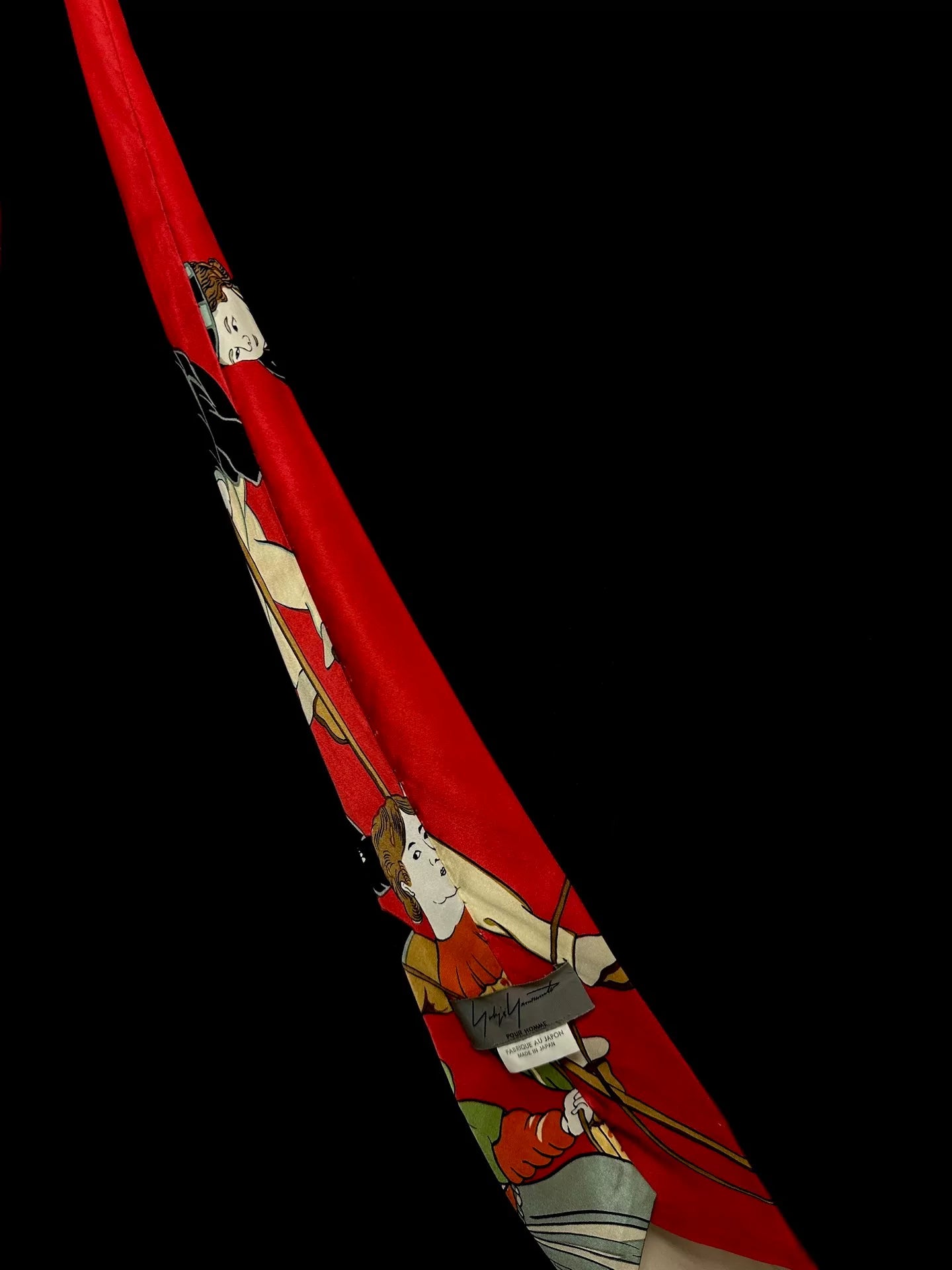 yohji yamamoto red patterned tie