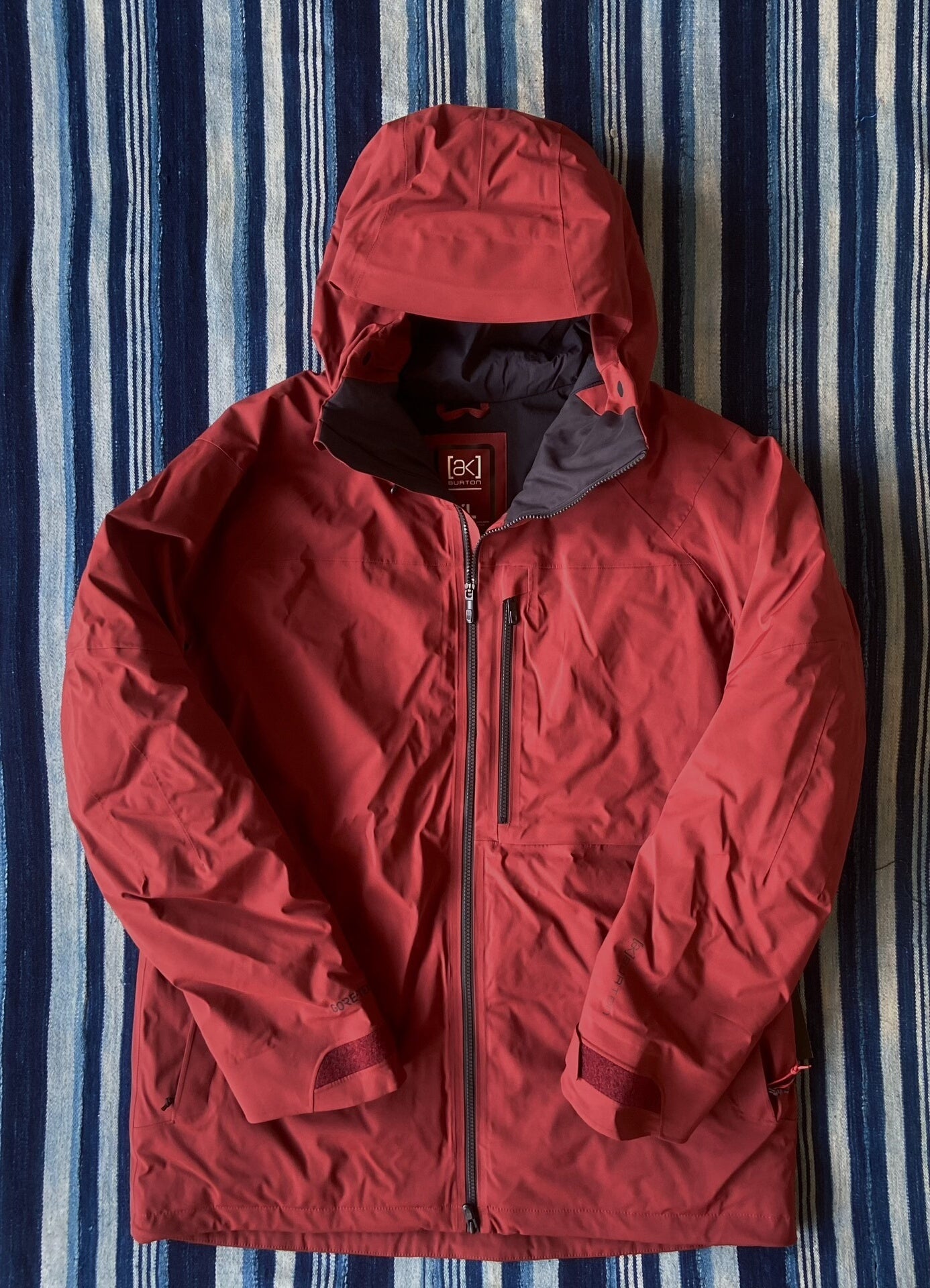 Burton AK 2L Gore-Tex Helitack Stretch Jacket