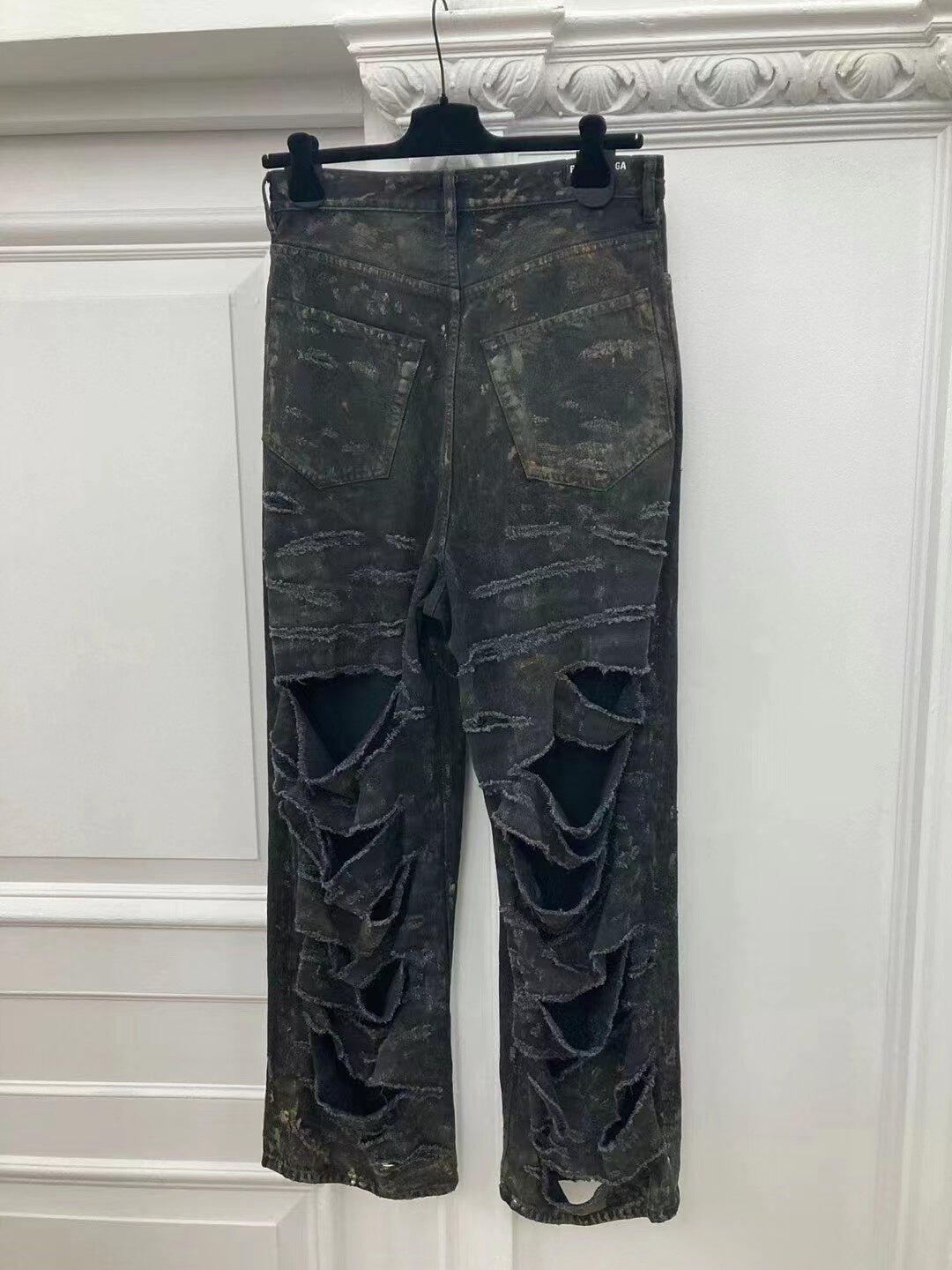 Balenciaga Distressed Denim Pants 23ss