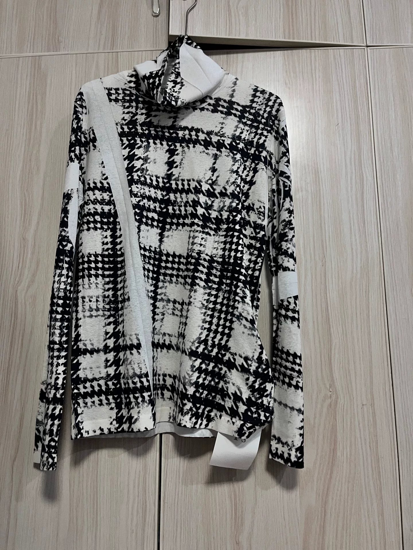 Yohji Yamamoto Long Sleeve Top