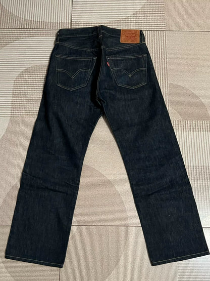 levi's vintage dark blue jeans