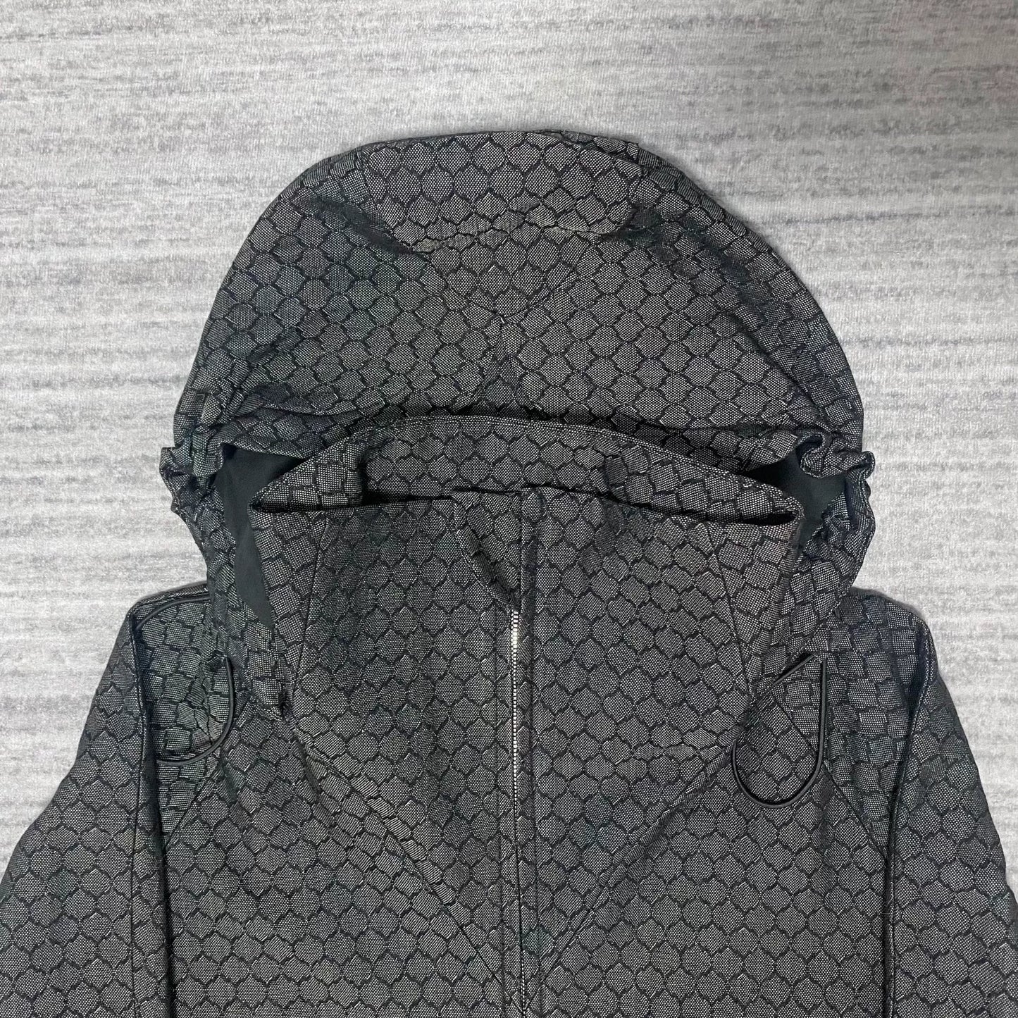 stylish honeycomb patterned jacket from Pet Tree Kor