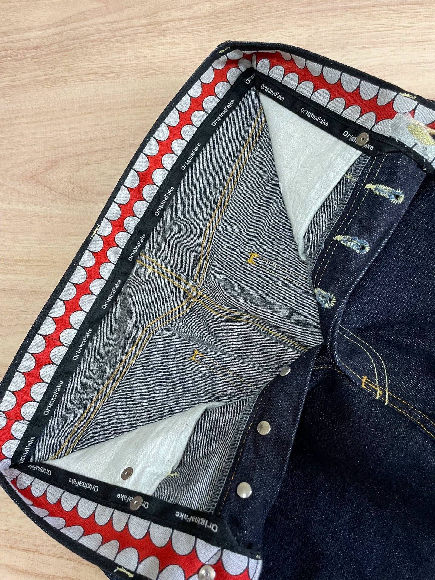 originalfake red tag white denim pants