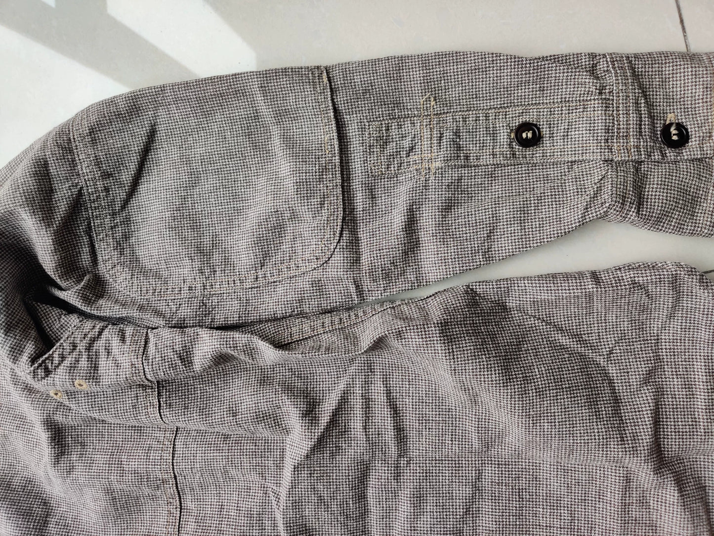 Stylish Checked Shirt with Zipper Detail