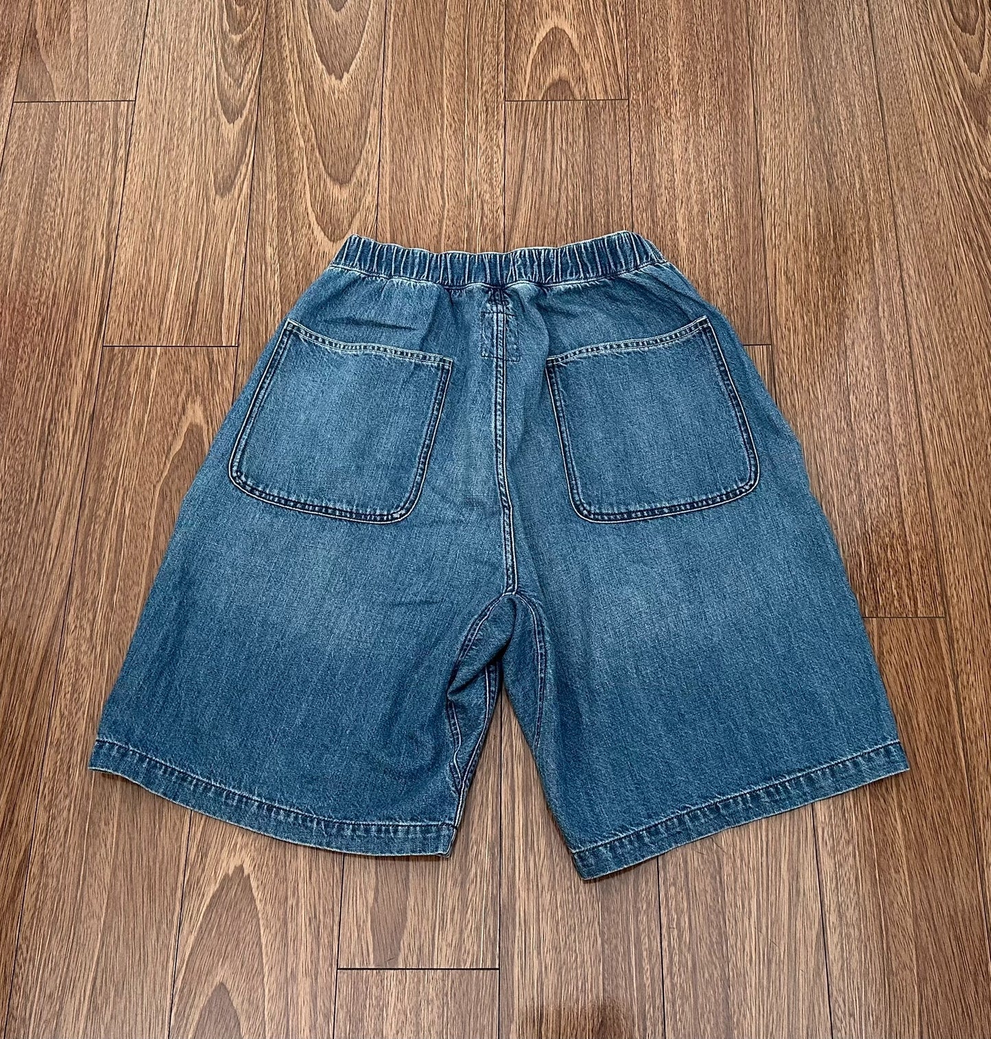 denim work shorts in indigo dye