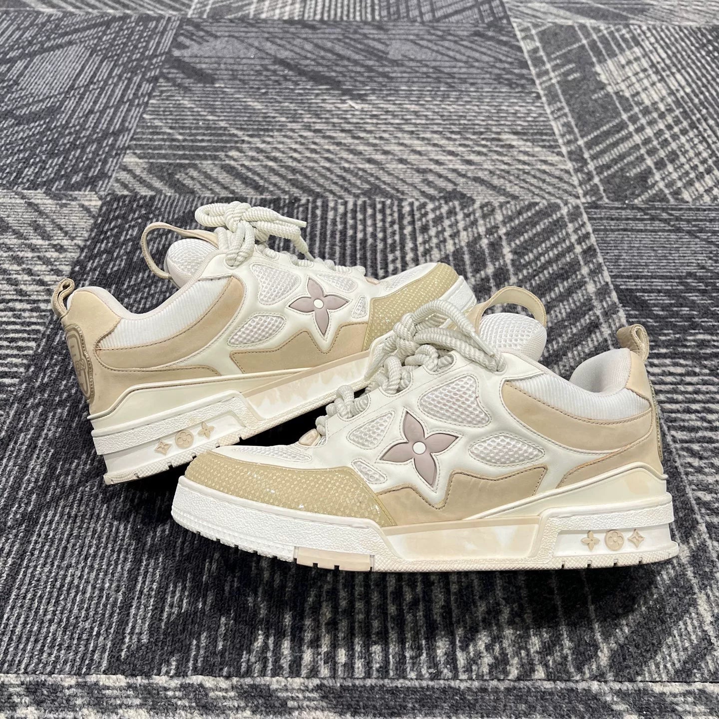 Louis Vuitton Skate Sneakers Size 42