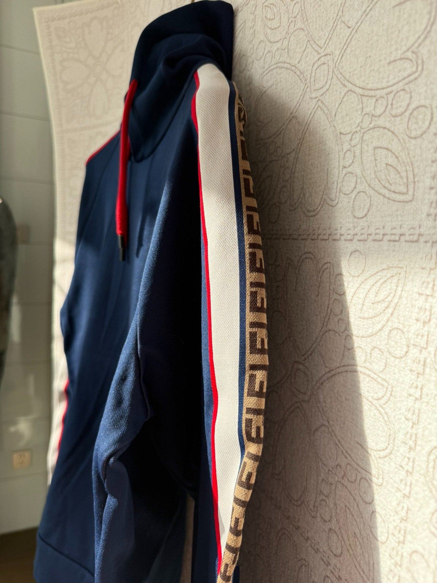 fendi logo printed hoodie in blue