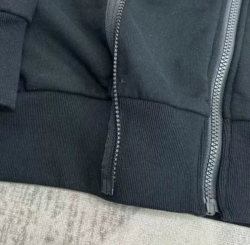 black oversized hoodie with double zipper