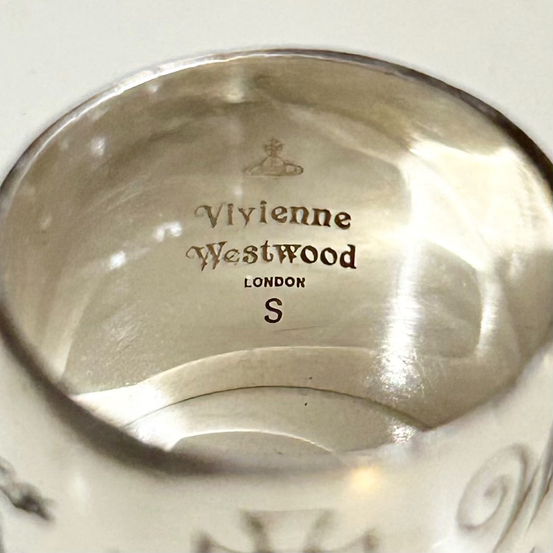 Vivienne Westwood Star Saturn Oscar Wilde Ring