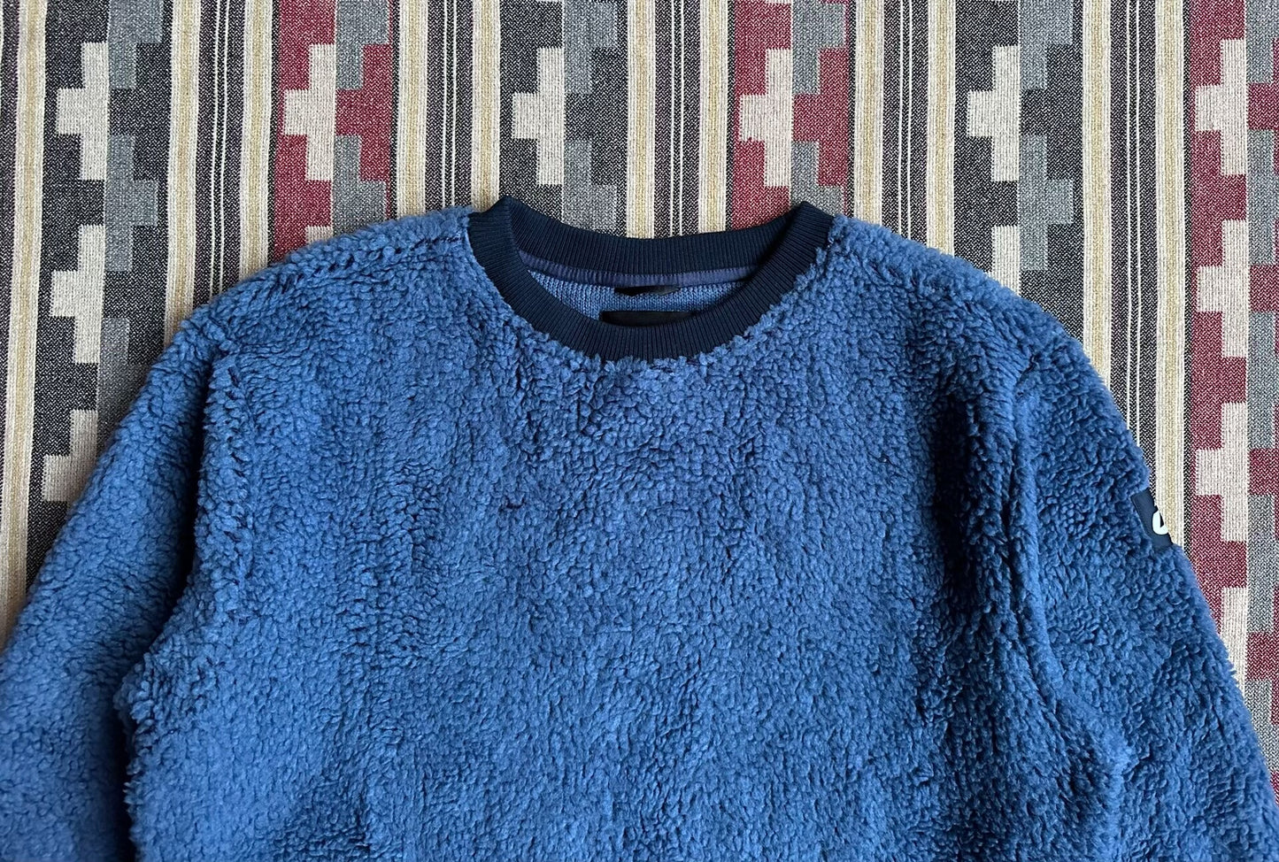 burton mine77 italian sherpa pocketed crew sweatshirt