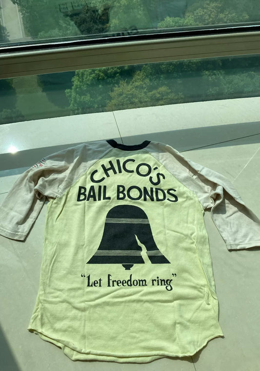 chico's bail bonds vintage graphic tee