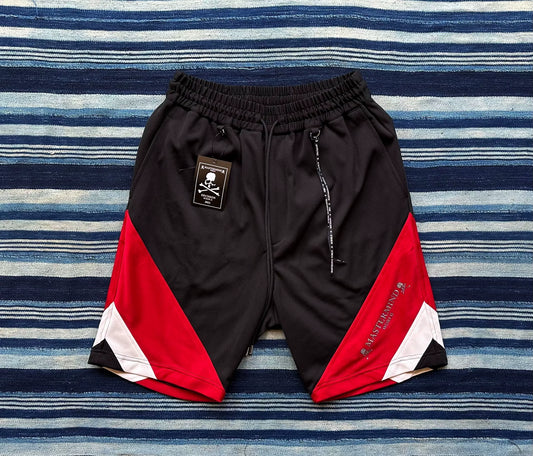 mastermind world casual shorts with skull logo