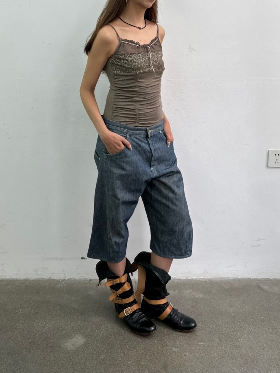 Levi's Engineered Vintage Loose Cropped Jeans