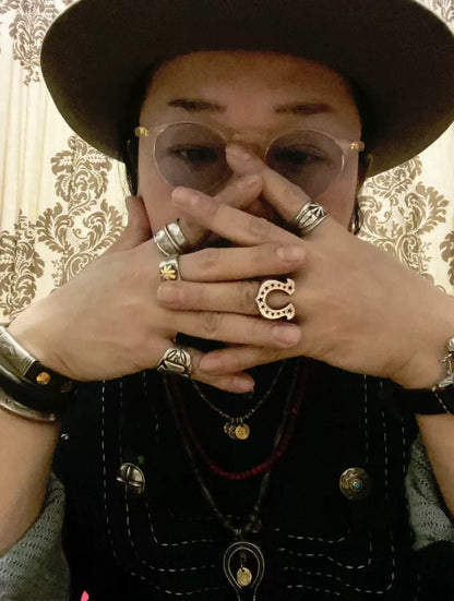 larry smith feather silver ring