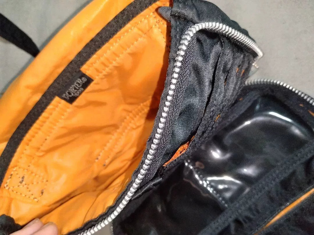 porter tanker shoulder bag in black