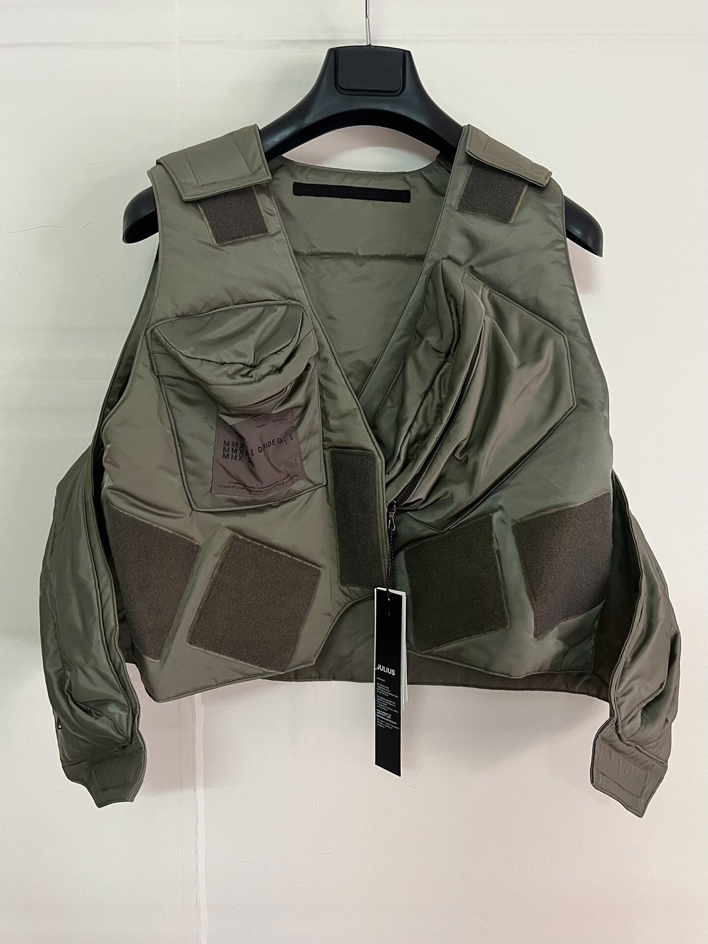 Julius 7 Flight Vest with Pockets