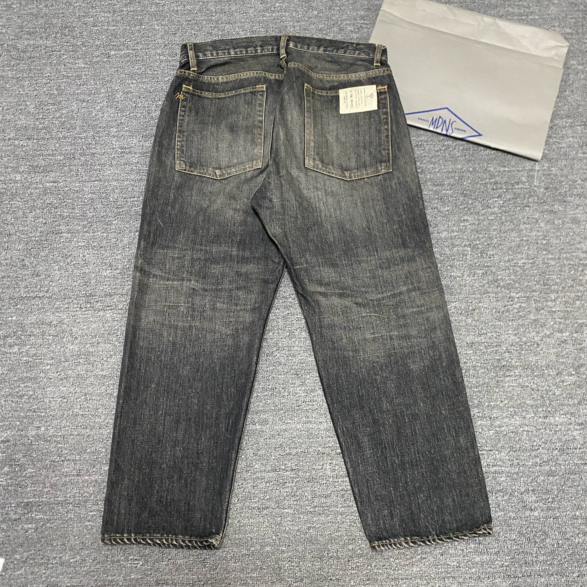 MADNESS 18AW Distressed Cropped Jeans