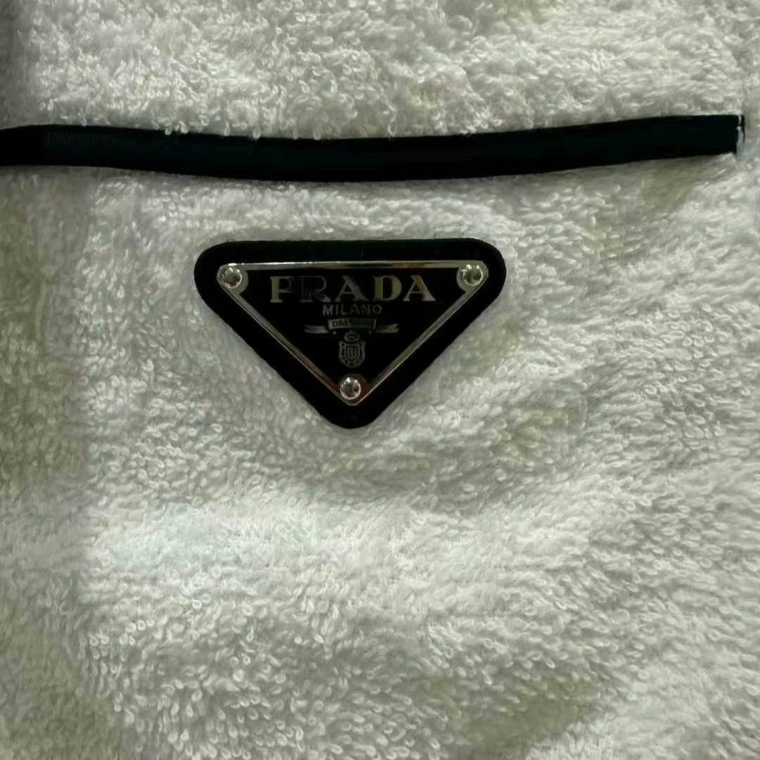 Prada Logo Short-Sleeve Button-Up Shirt