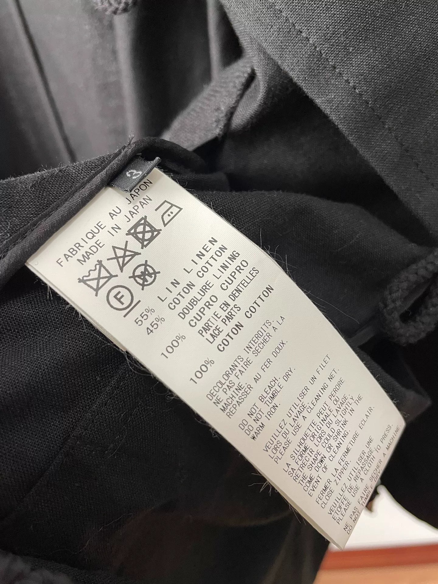 Yohji Yamamoto Cotton-Linen Black Coat